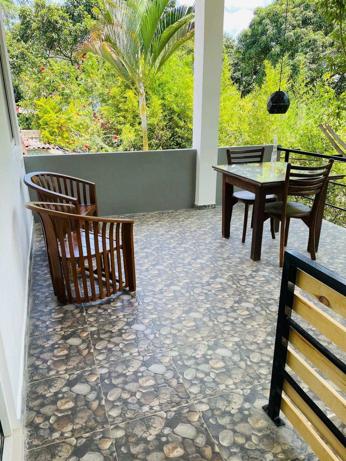 Dhanudi Homestay Ella Ngoại thất bức ảnh