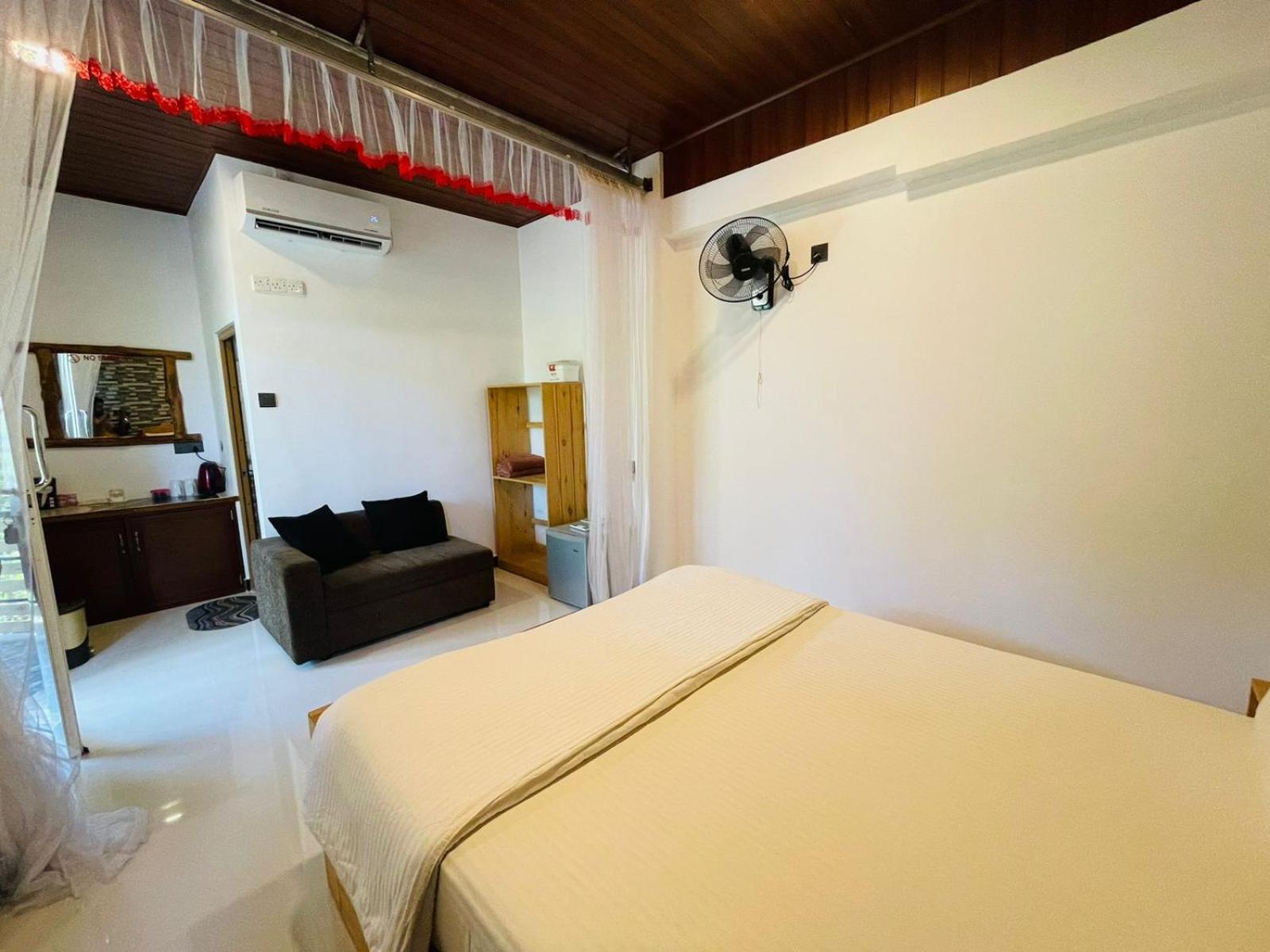 Dhanudi Homestay Ella Ngoại thất bức ảnh